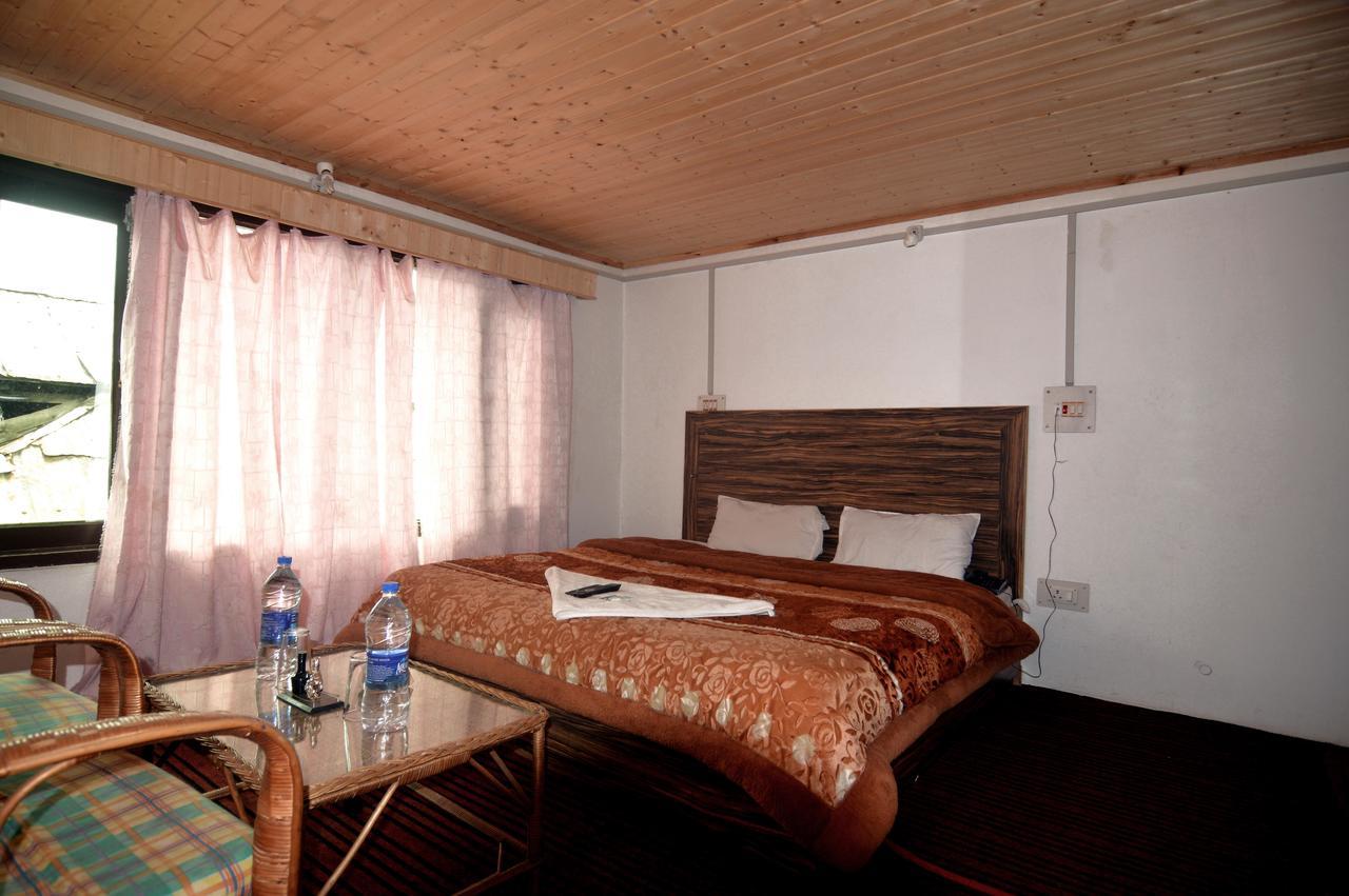 Kashmir House Otel Pahalgām Dış mekan fotoğraf